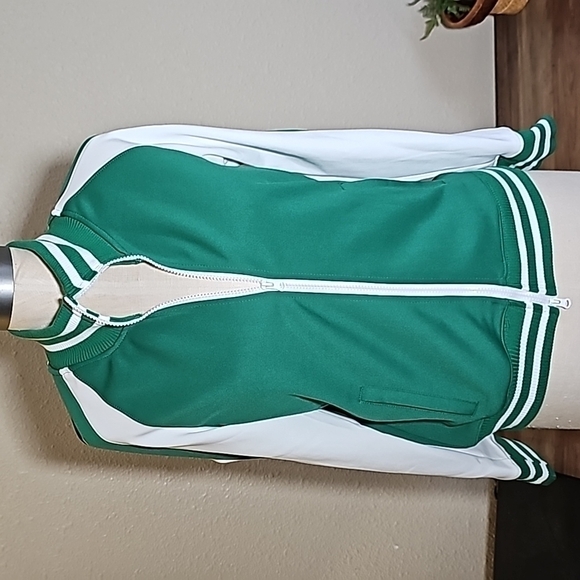 Lilys Kloset Cold ShoulderZipper Jacket - Picture 2 of 7